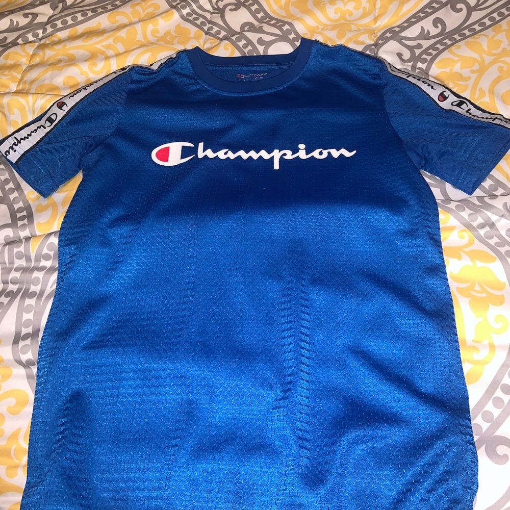 Champion Shirt